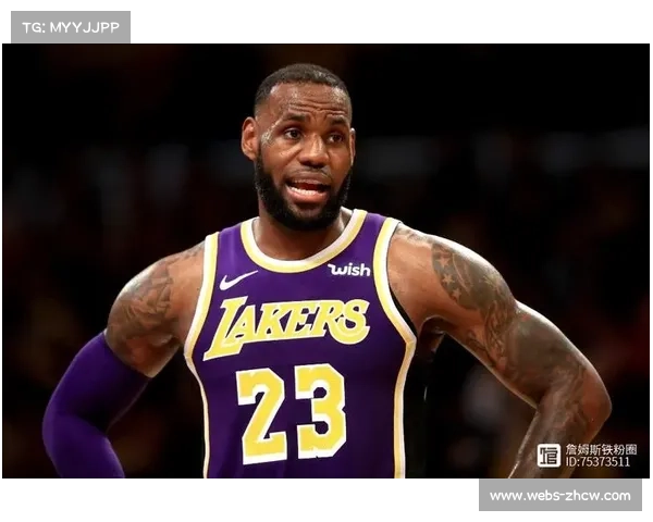 詹姆斯生涯总得分突破45000分，历史第一人续写传奇